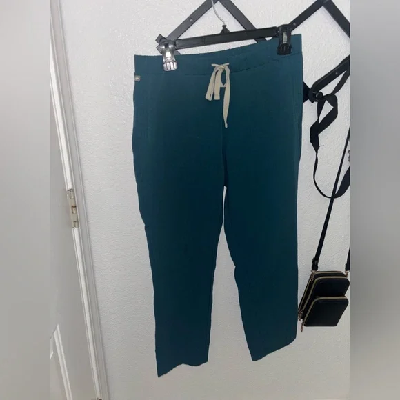 FIGS Technical Collection Teal Scrub Pants Drawstring Medical Women’s Small - Picture 2 of 4